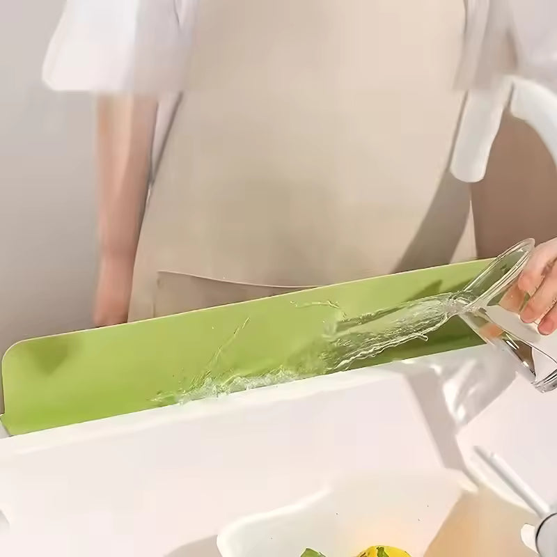 Silicone Sink Splash Guard With Suction Cup Anti-Splash Barrier For Kitchen Basin Waterproof Splatter Stopper Board
